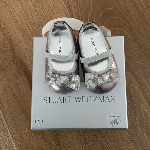 Stuart Weitzman Baby Shoes - Picture 2 of 3